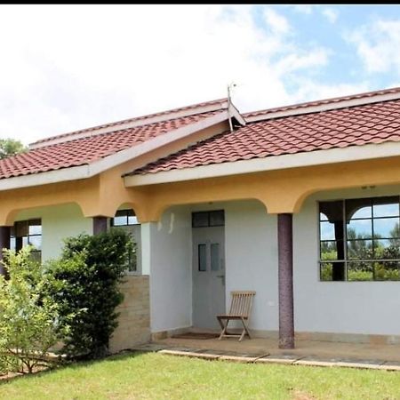 Buens Lugar Hotel Nanyuki Εξωτερικό φωτογραφία